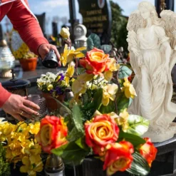 Relaxdays Angelo Decorativo, Resistente Alle Intemperie, Per Balcone E Giardino, Pietra Artificiale, Bianco-Crema 7 Relaxdays Angelo Decorativo, Resistente Alle Intemperie, Per Balcone E Giardino, Pietra Artificiale, Bianco-Crema -OUTSUN Giardino Negozio 13235347 3