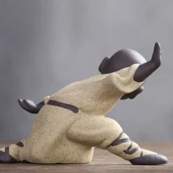 Mini Monaco Ornamenti Statua Di Buddha Kung Fu Tea Pet Zen Garden Vassoio Da Tè Figura Per Kung Fu Vassoio Da Tè Car Home Office Decoration (Giallo) 7 Mini Monaco Ornamenti Statua Di Buddha Kung Fu Tea Pet Zen Garden Vassoio Da Tè Figura Per Kung Fu Vassoio Da Tè Car Home Office Decoration (Giallo) -OUTSUN Giardino Negozio 63843432 3