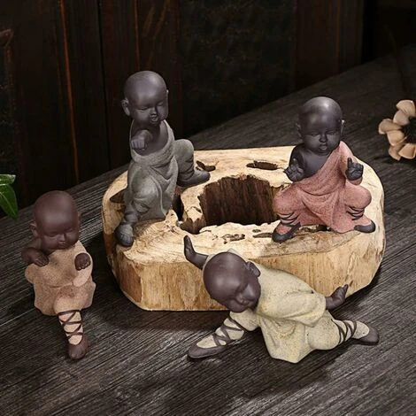 Mini Monaco Ornamenti Statua Di Buddha Kung Fu Tea Pet Zen Garden Tè Vassoio Figura Per Kung Fu Vassoio Da Tè Car Home Office Decoration (Rosso) 4 Mini Monaco Ornamenti Statua Di Buddha Kung Fu Tea Pet Zen Garden Tè Vassoio Figura Per Kung Fu Vassoio Da Tè Car Home Office Decoration (Rosso) - immagine 4