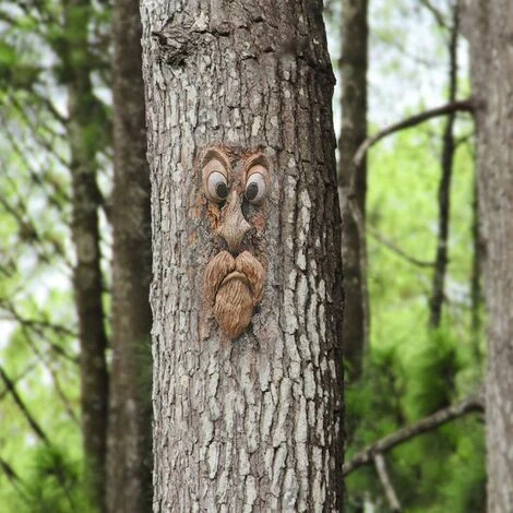 Romote Tree Face Old Man Tree Old Man Hugger Garden Peeker Scultura Tronco Appeso Decorazione Natalizia Occhi Grandi Resistente Alle Intemperie Per Cortile Esterno A 3 Romote Tree Face Old Man Tree Old Man Hugger Garden Peeker Scultura Tronco Appeso Decorazione Natalizia Occhi Grandi Resistente Alle Intemperie Per Cortile Esterno A - immagine 3